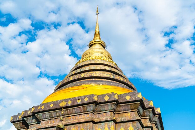 Schöne Architektur in Pra That Lampang Luang in Thailand