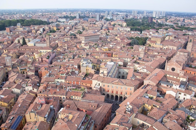 Schöne Aussicht auf das Zentrum von Bologna, Italien