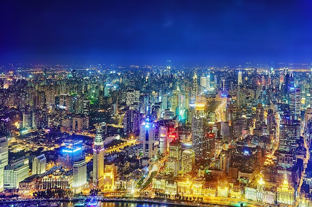 Schöne Aussicht auf Shanghai - Bund oder Waitan Waterfront