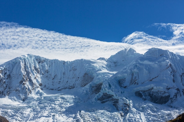 Schöne Berglandschaften in Cordillera Huayhuash, Peru, Südamerika