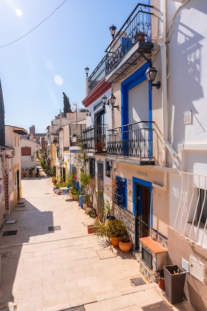 Schöne Häuser im Viertel Santa Cruz in Alicante Mediterranes Haus Valencia