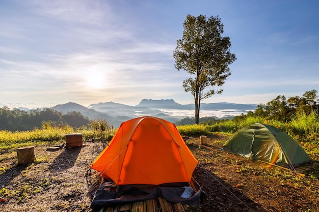 Schöne Landschaft am Morgen bei Doi Luang Chiang Dao Chiang Mai Thailand