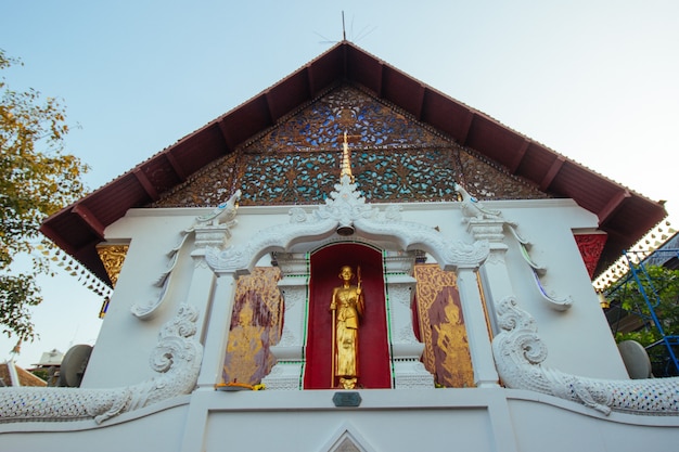 Schöne Landschaft des alten Tempels in wat-upakut Tempel, Chiang Mai, Thailand