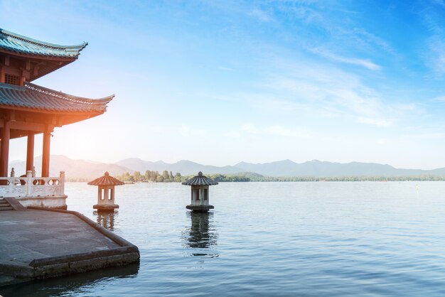 Schöne landschaft und landschaft in westsee, hangzhou