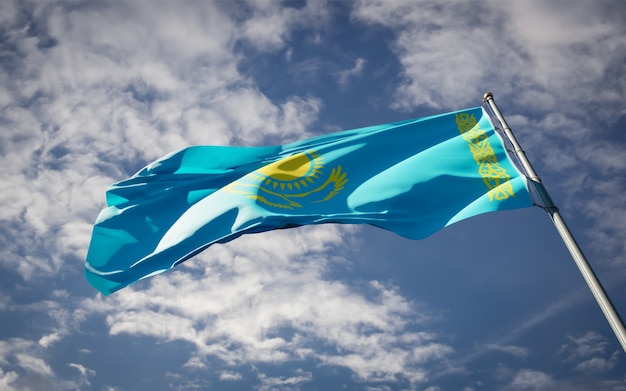 Schöne Nationalstaatsflagge von Kasachstan flattern
