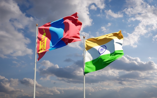 Schöne Nationalstaatsflaggen der Mongolei und Indiens zusammen