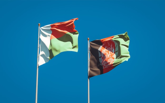 Schöne Nationalstaatsflaggen von Afghanistan und Madagaskar