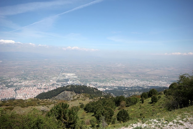 Schöne Natur und Stadt Manisa