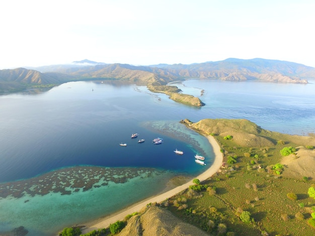 Schöne Naturlandschaft der Komodo-Inseln Nusa Tenggara Indonesien