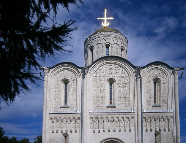 schöne orthodoxe Kirche in der Stadt Wladimir. Russland