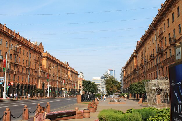 Schöne Panoramaaussicht auf die Lenin-Straße in Minsk, Weißrussland