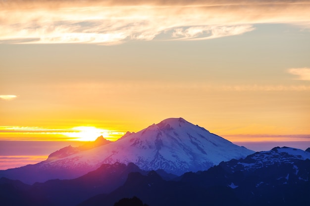 Schöner Berggipfel in North Cascade Range, Washington / USA