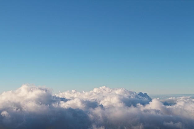 Schöner blauer Himmel