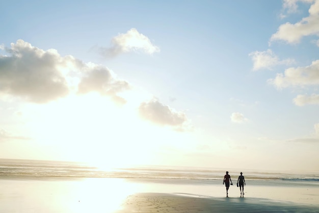 Schöner Blick auf das Meer bei Sonnenuntergang
