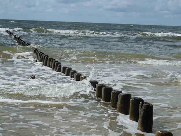 Foto schöner blick auf das meer gegen den himmel