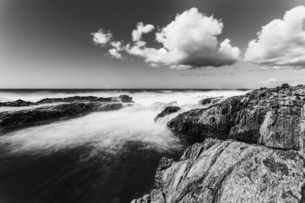 Foto schöner blick auf das meer gegen den himmel