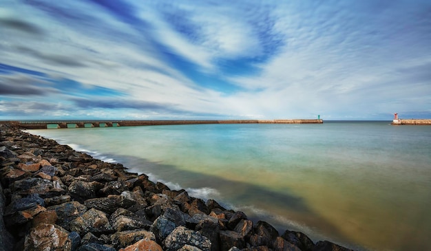 Foto schöner blick auf das meer gegen den himmel