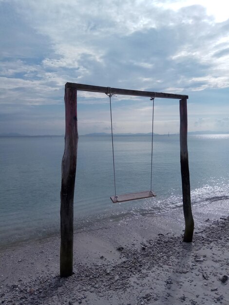 Foto schöner blick auf das meer gegen den himmel