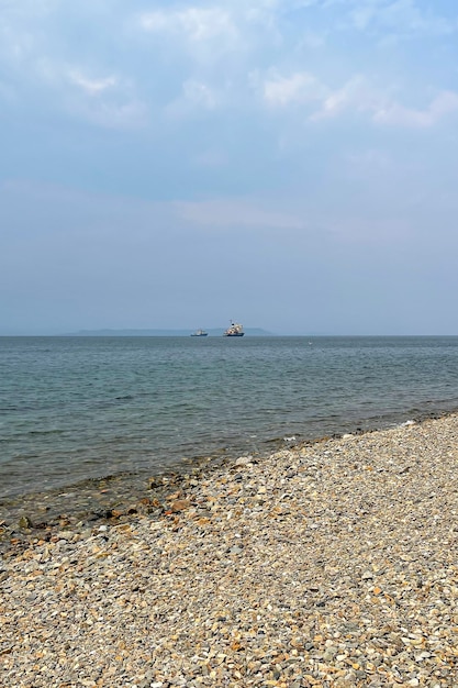 schöner Blick auf die Bucht und das Meer