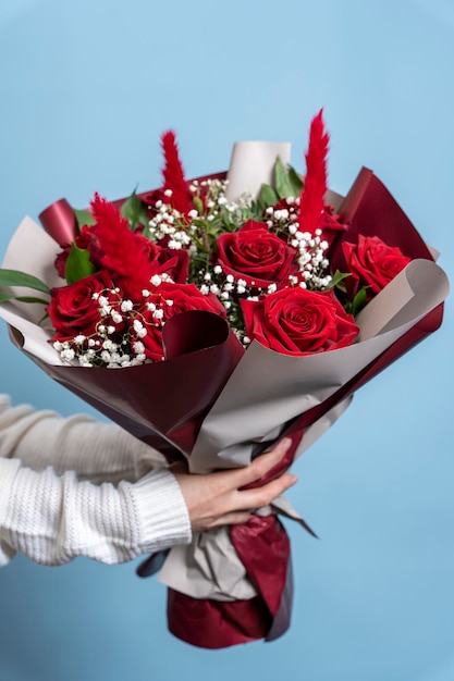 Schöner Strauß frischer roter Rosen Herzlichen Glückwunsch zum Mother39s Day