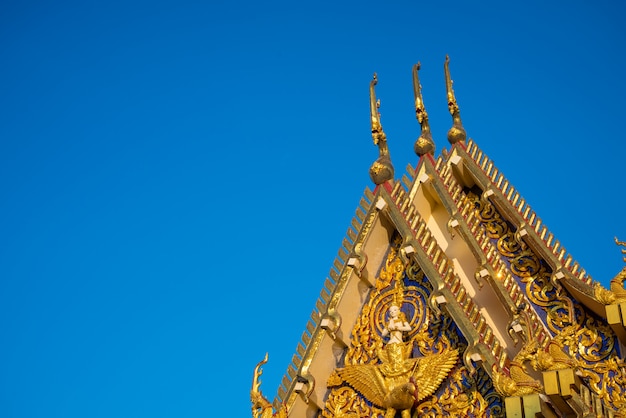 Foto schöner tempel im nordosten von thailand