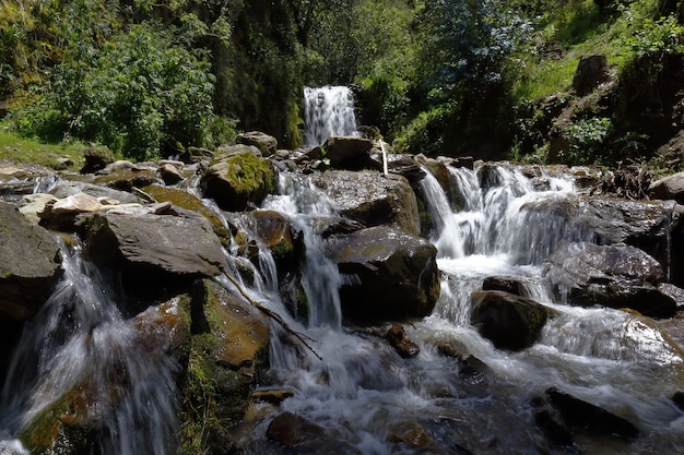 Schöner Wasserfall in Ocopilla