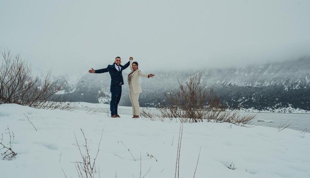 Hochzeit Schnee Bilder Kostenloser Download auf Freepik