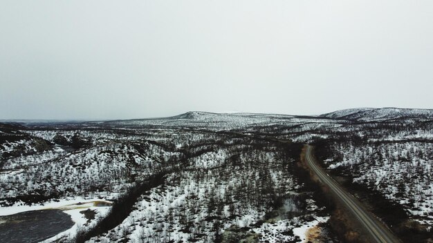 Foto schönheit norwegens mit schnee aus der luft