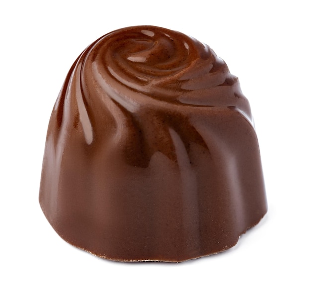 Schokoladensüßigkeit getrennt auf Weiß