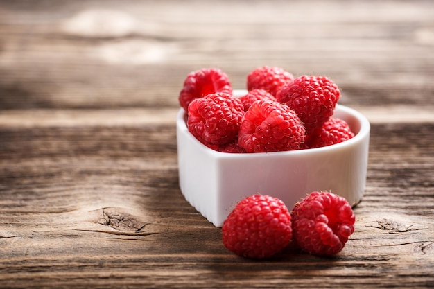 Schüssel Himbeeren