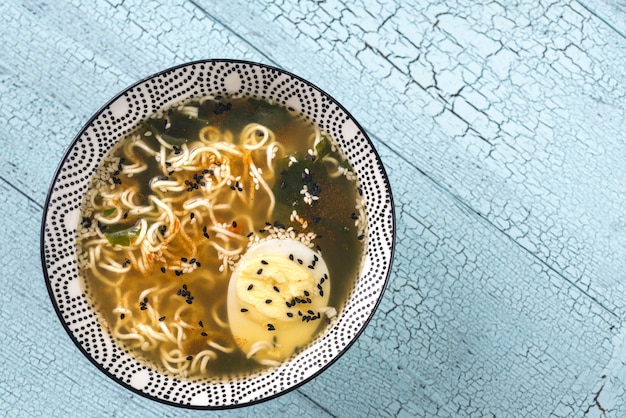 Schüssel Ramen-Suppe