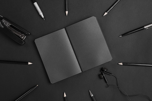 Schwarz-Branding-Mockup