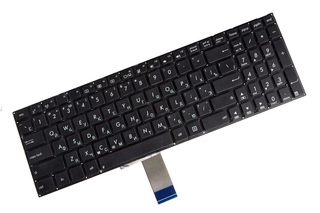 Schwarze Laptop-Tastatur isoliert auf weißem Hintergrund