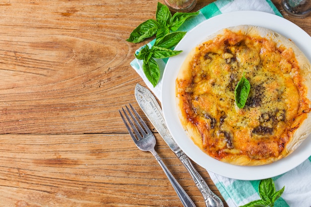 Schwarze Pfeffer Rindfleisch Pizza