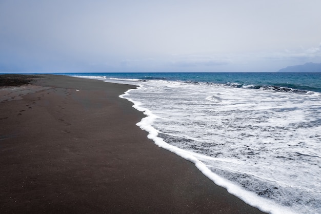 Schwarzer Sandstrand in Fogo Island, Kap Verde