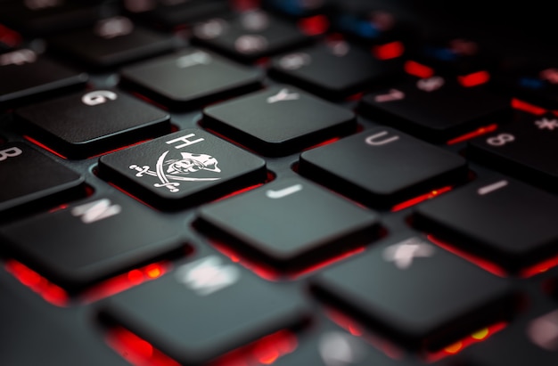 Foto schwarzes tastatur-hacker-symbol