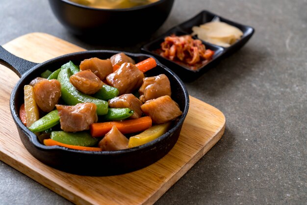 Schweinesteak nach japanischer Art