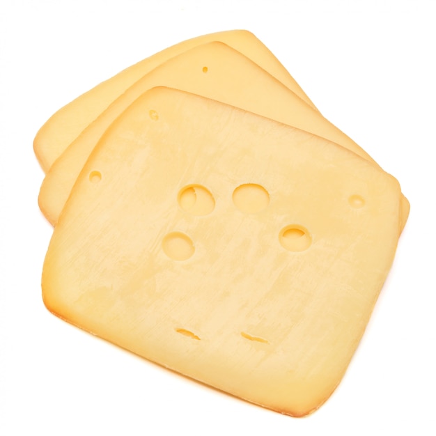 Schweizer Käse oder Cheddar auf weißem Raum