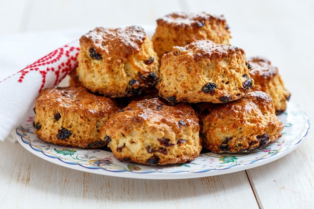 Scones con arándanos secos y pasas