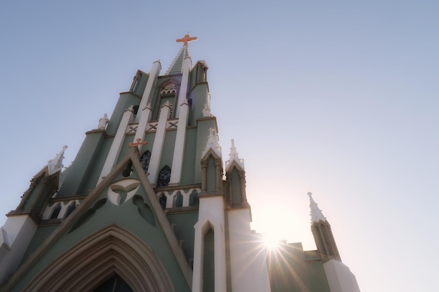 Sehenswürdigkeit der Kathedrale vor klarem Himmel