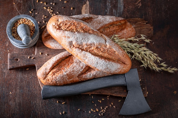 Selbstgebackenes Holzfällerbrot als Ballaststoffquelle