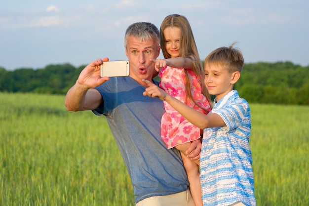 Selfie em família.