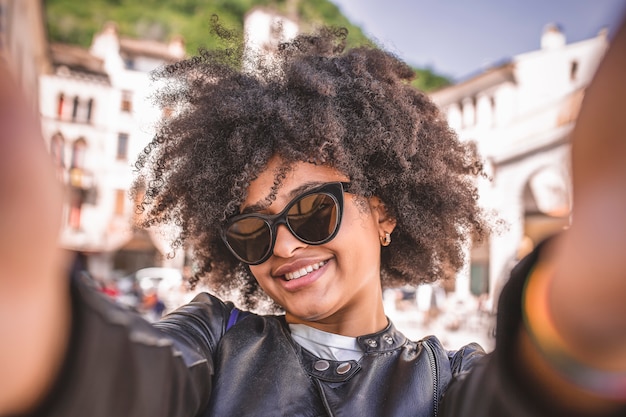 Selfie de una niña africana.