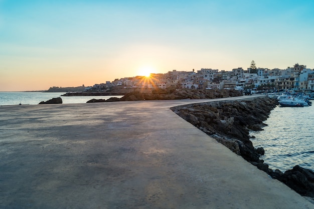 Selinunte Hafen am Sonnenuntergang, Sizilien