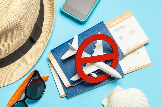 Sem férias Visto fechado Férias de verão estragadas Proibição de quarentena de voos Passaportes e passagens