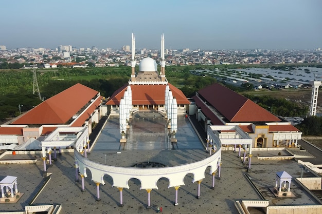 Semarang Indonésia 9 de abril de 2022 Vista aérea Central Java Grande Mesquita Masjid Agung Semarang