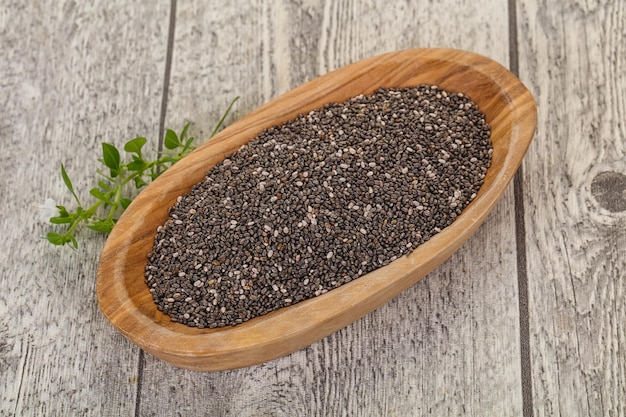 Sementes dietéticas de Chia na tigela