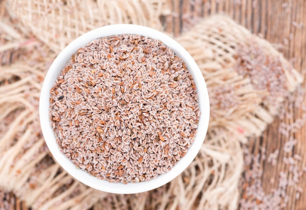 Semillas de psyllium en un tazón