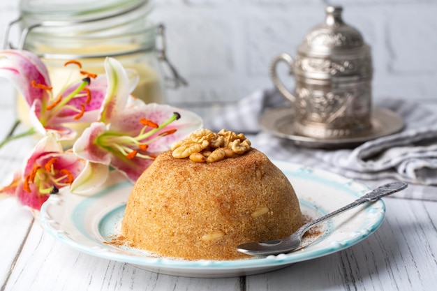 Foto semolina tradicional turca halva de desierto dulce nombre turco irmik helvasi