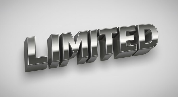 Foto señal metálica brillante con el término limited en letra 3d en negrita
